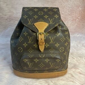 🟥 SOLD! Louis Vuitton Montsouris MM Monogram Backpack Mini